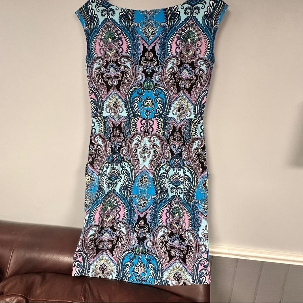 New York & Company Super Cute Art Deco Blues & Pinks Sheath Dress Size 8 - Picture 7 of 12